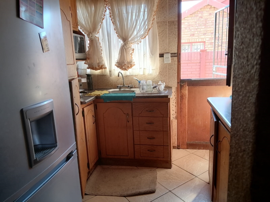 3 Bedroom Property for Sale in Geelhoutpark North West